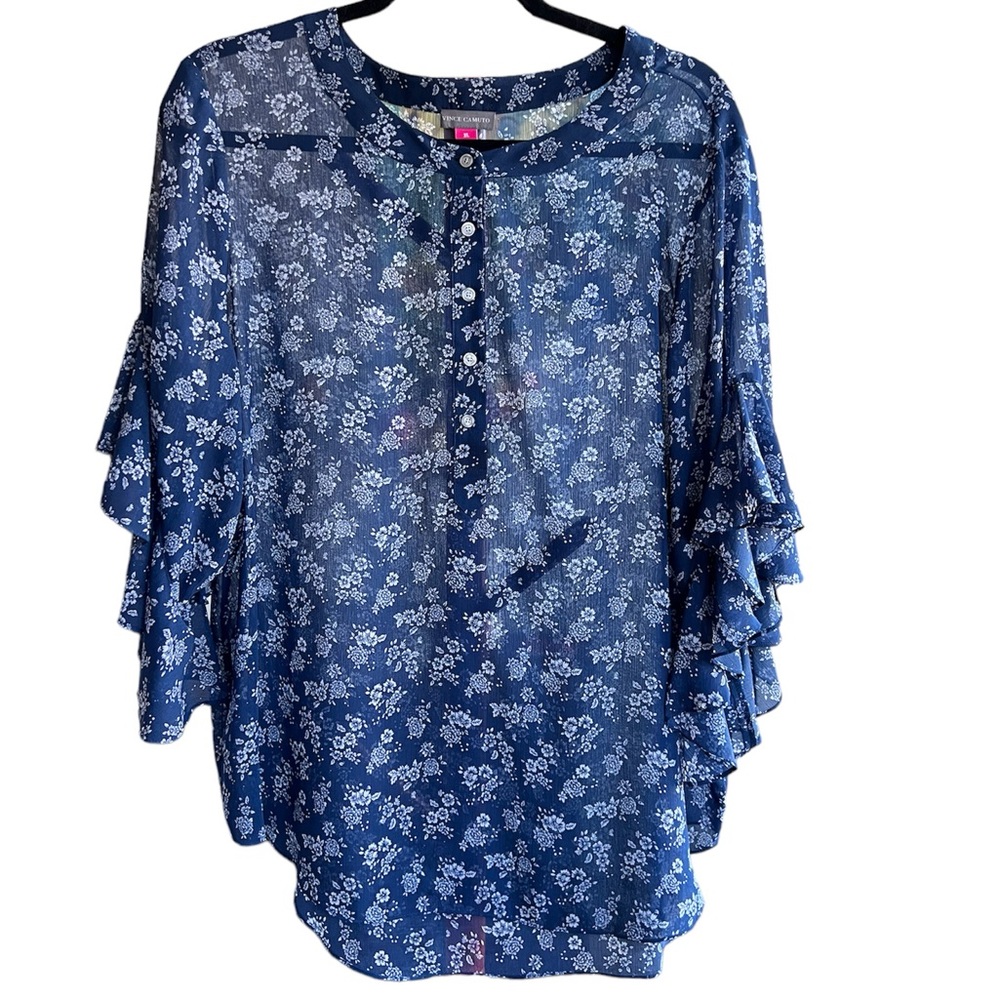 Blue floral Vince Camuto blouse size XL